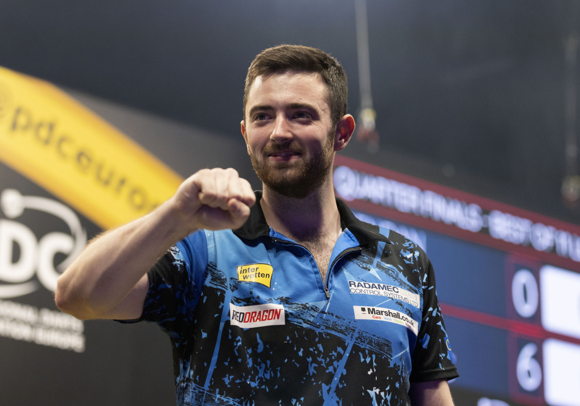 Humphries completes European Tour treble with stunner in Stuttgart PDC